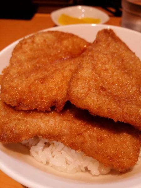 デミ 味噌 しょうゆ 3分でわかる ご当地カツ丼 の奥深い魅力 Rettyグルメニュース